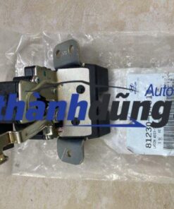 KHÓA CỐP SAU HYUNDAI I10 2015