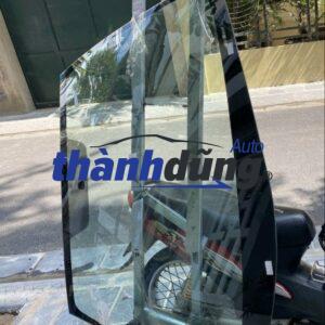 KÍNH CHẮN GIÓ TRƯỚC HONDA JAZZ 2018