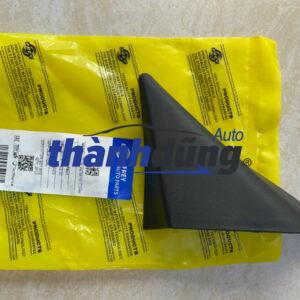 Nắp đậy chân gương Mercedes Sprinter 2006