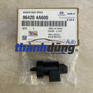 SÂU CÔNG TƠ MÉT KIA CARENS 2006