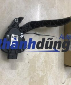 CẢM BIẾN CHÂN GA NISSAN TEANA 2008