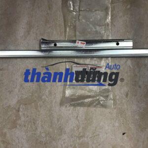 THAY RAY TRƯỢT KÍNH TOYOTA CAMRY 2006