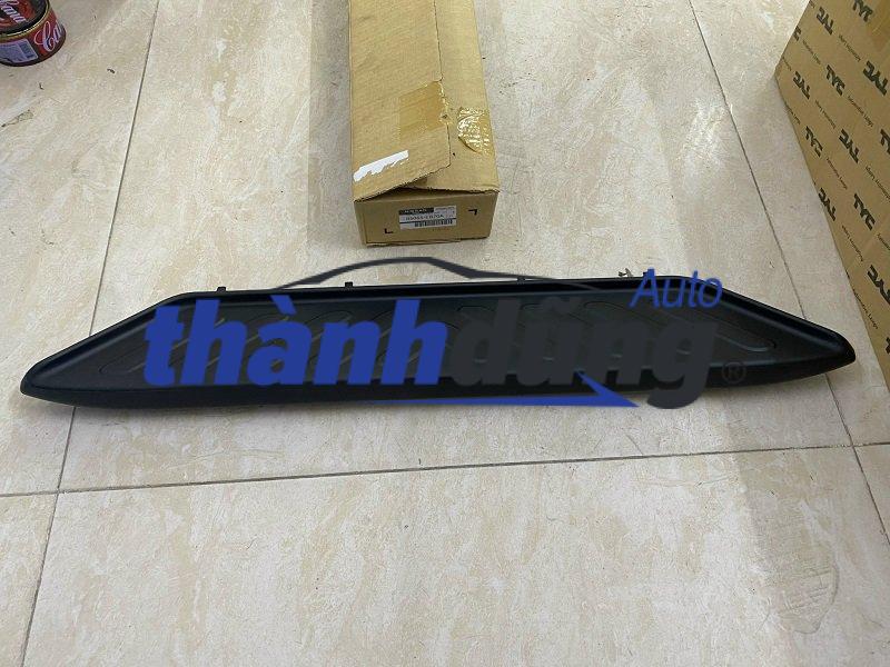 ỐP BẬC CẢN SAU NISSAN NAVARA 2012