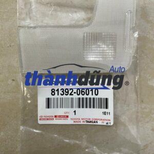 ỐP ĐÈN TRẦN TRƯỚC XE TOYOTA CAMRY