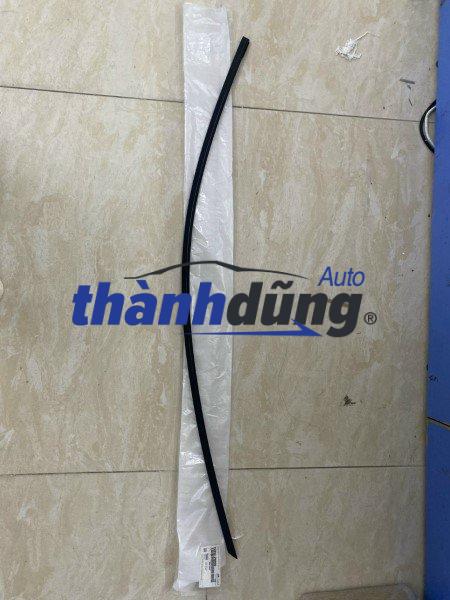 NẸP CHÂN KÍNH HYUNDAI SANTAFE 2013