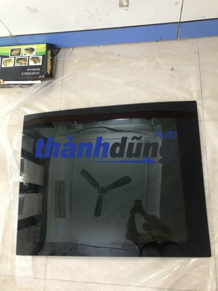 KÍNH CỬA SỔ TRỜI HYUNDAI SANTAFE 2013