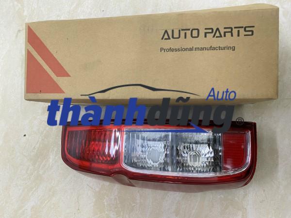 ĐÈN HẬU NISSAN NAVARA 2005