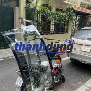 KÍNH CHẮN GIÓ TRƯỚC XE SUZUKI VITARA 2014