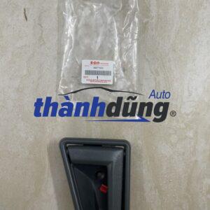 TAY MỞ CỬA TRONG XE SUZUKI VITARA 2000