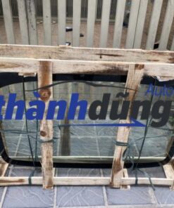 KÍNH CHẮN GIÓ SAU XE KIA RIO 2012