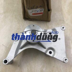 GIÁ BẮT LY TÂM MITSUBISHI L200