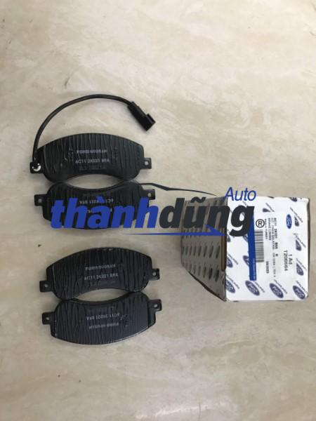 MÁ PHANH TRƯỚC FORD TRANSIT 2009