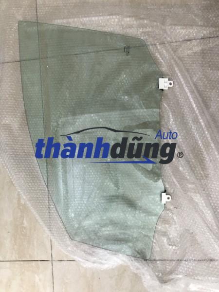 KÍNH CÁNH CỬA TRƯỚC PHỤ XE TOYOTA INNOVA