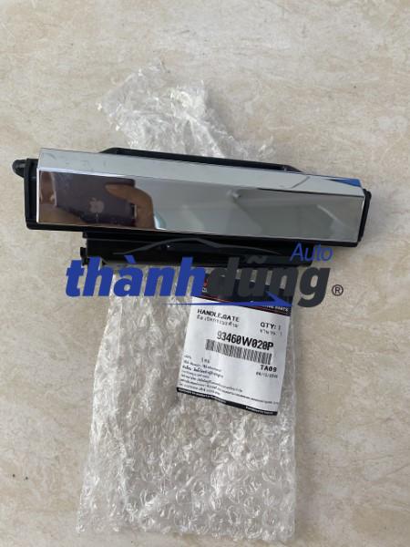 TAY MỞ CỬA THÙNG XE MITSUBISHI TRITON 2024