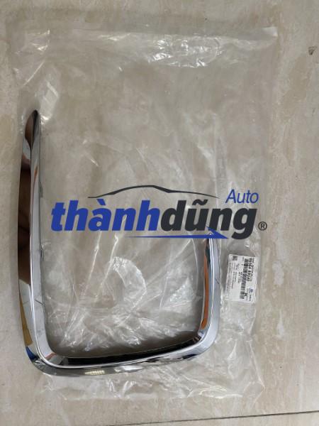 VIỀN MẠ ỐP ĐÈN GẦM TRÁI KIA CARNIVAL 2022