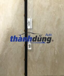 NẸP CHÂN KÍNH NGOÀI XE TOYOTA ZACE 2005