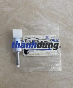 CÔNG TẮC CHÂN CÔN HYUNDAI HD120
