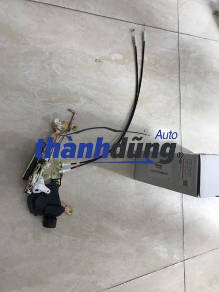 Ổ NGẬM KHÓA CỬA SAU XE TOYOTA ALTIS 2017