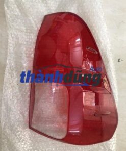 ỐP MẶT ĐÈN HẬU TOYOTA HILUX | 815500K260