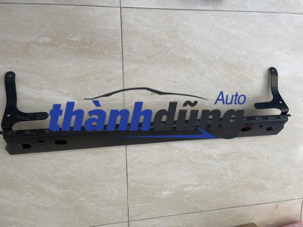 XƯƠNG ĐỠ BA ĐỜ SỐC TRƯỚC XE TOYOTA HILUX