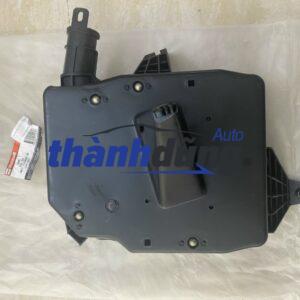 VỎ ĐỠ HỘP ĐEN FORD FOCUS 2005