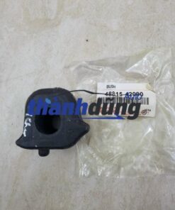 CAO SU ỐP CÂN BẰNG PHẢI TOYOTA RAV4 | 48815-42090