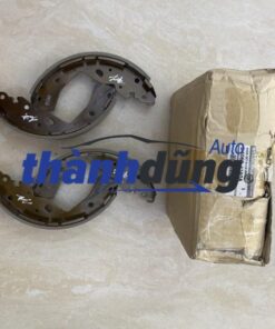 guốc phanh sau nissan navara