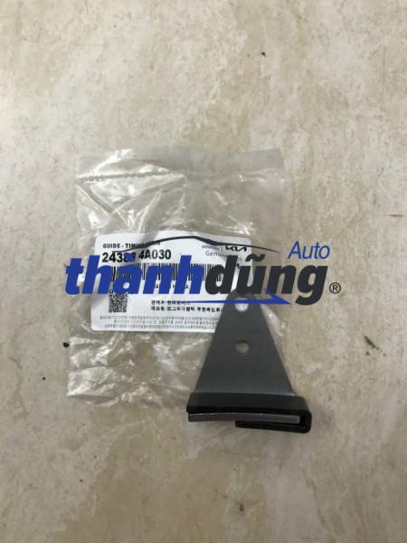 dẫn hướng xích cam hyundai starex