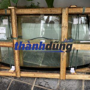 kính chắn gió trước xe suzuki vitara 2002