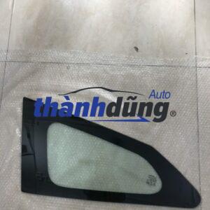 kính hông sau trái toyota rush 2019