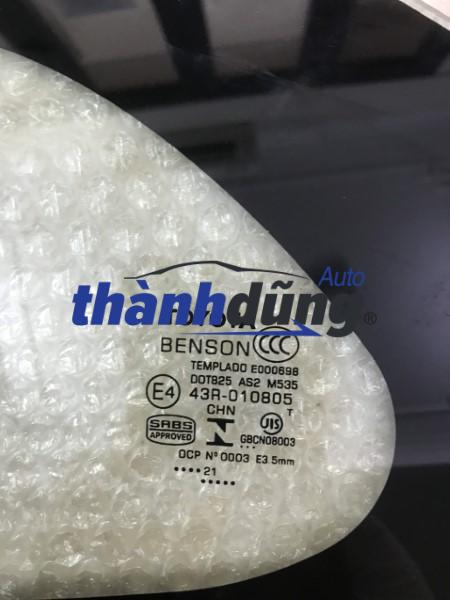 kính hông sau trái toyota rush 2019