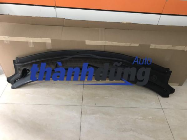 ốp chân kính chắn gió ford explorer