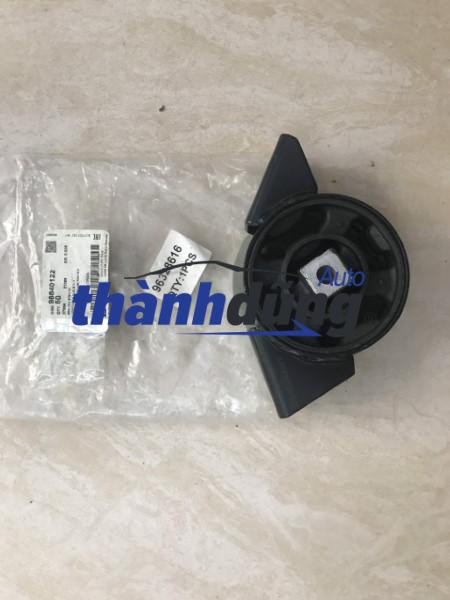 chân máy sau daewoo mangus 2005