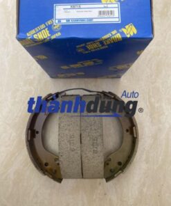 guốc phanh sau mitsubishi triton