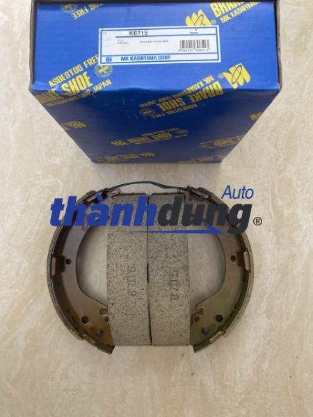 guốc phanh sau mitsubishi triton