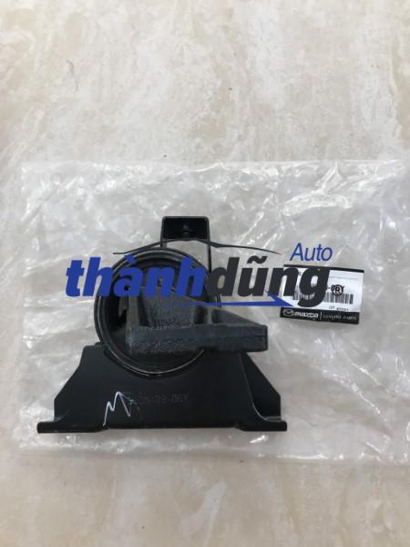 chân máy dầu mazda 323