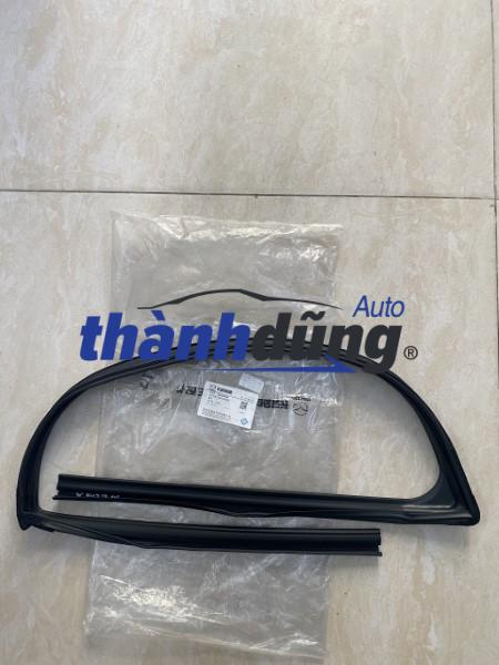 gioăng lên kính mazda 3 2015