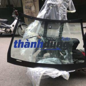 kính chắn gió trước xe toyota vios 2014