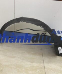 chắn bùn lòng dè trước toyota innova 2020