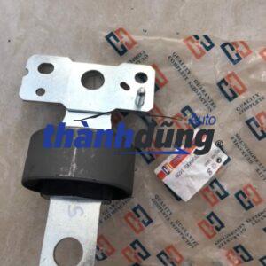 cao su càng a sau ford mondeo 2010