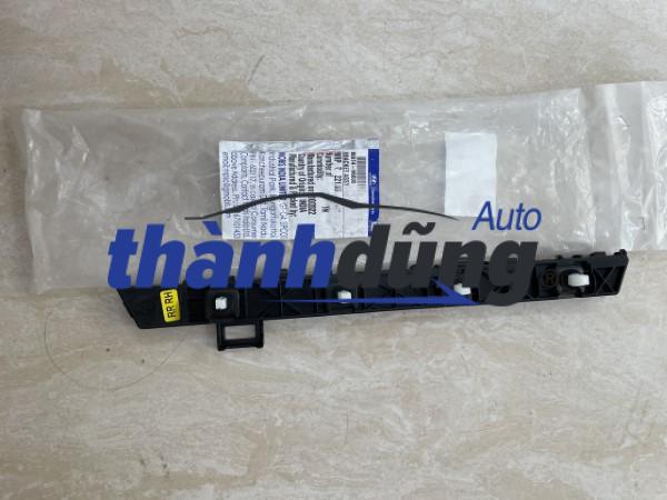 bát cài ba đờ sốc sau hyundai accent