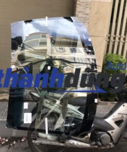 kính chắn gió trước hyundai i20