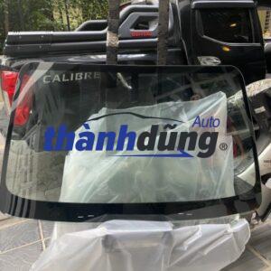 kính chắn gió trước nissan navara d23m 2017