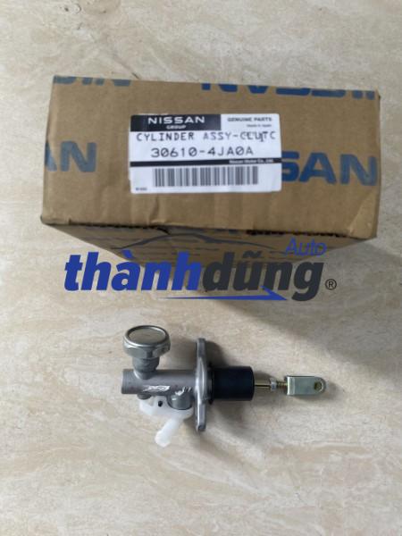 xy lanh cái ly hợp nissan navara