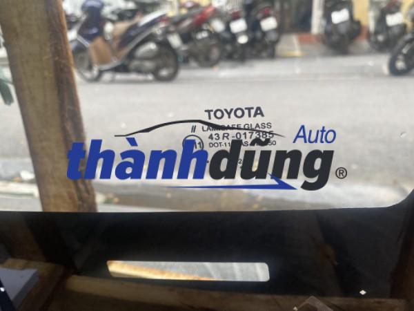 KÍNH CHẮN GIÓ TRƯỚC TOYOTA CROSS 2021 | 561010A902 - Ảnh 4