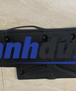 chắn bùn gầm máy dọc mercedes e350