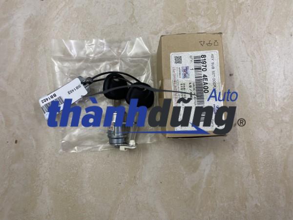 chìa khóa cánh cửa kia k250 2018-2023 | 819704ea00