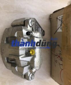 cụm gông phanh trước kia k2700