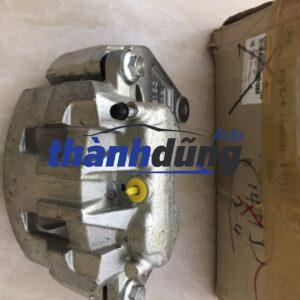 cụm gông phanh trước kia k2700