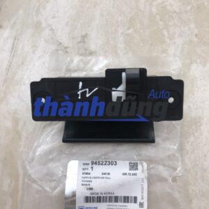 tay mở cốp hậu chevrolet spark m300 2013